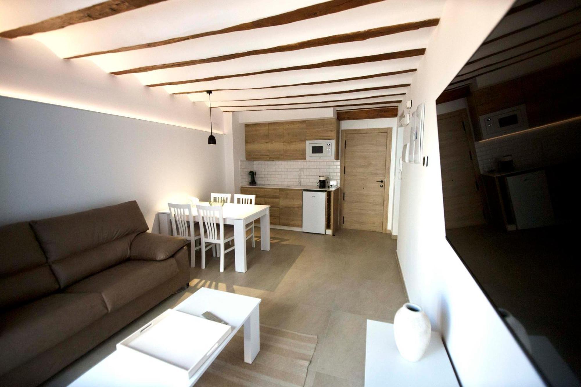 Apartamentos Turisticos La Bodegueta يوتيل المظهر الخارجي الصورة